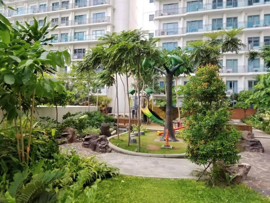 Aveline Suites Elite Rockwell View Acqua Private Residences Near Rockwell Makati Manila Dış mekan fotoğraf